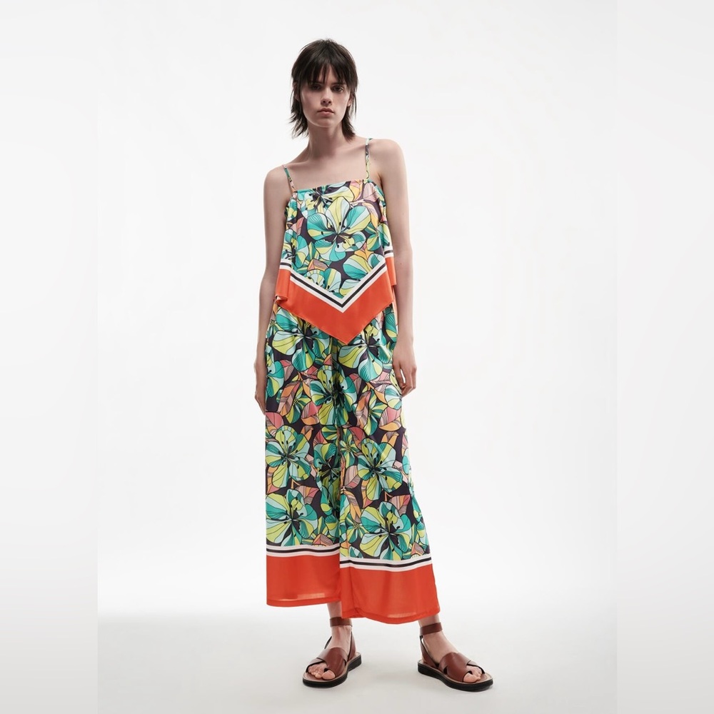 Zara FLOWY PRINTED PANTS